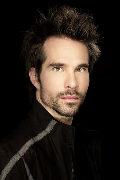 A portrait of Martin Villeneuve