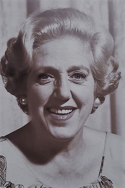 Mary Santpere photo