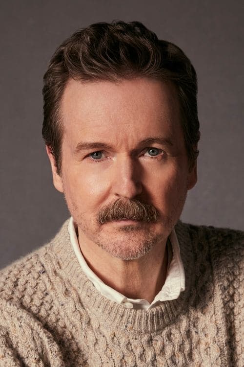 A portrait of Matt Reeves
