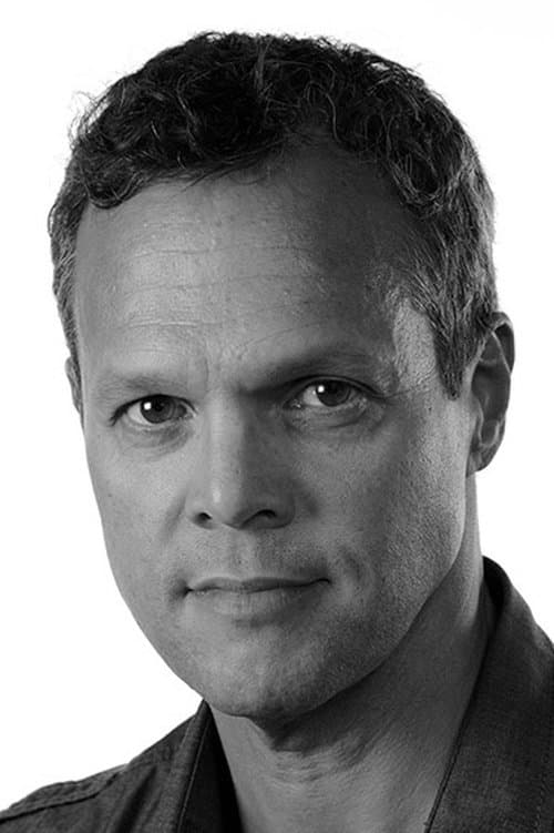 A portrait of Matthew Allen