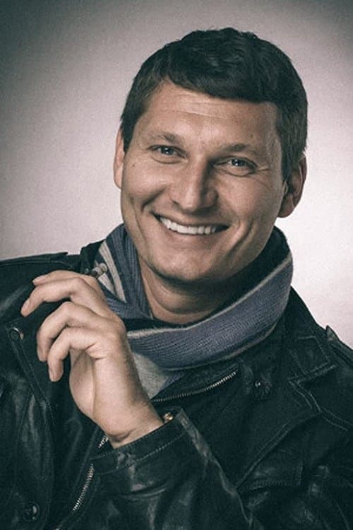Maxim Esterkin photo