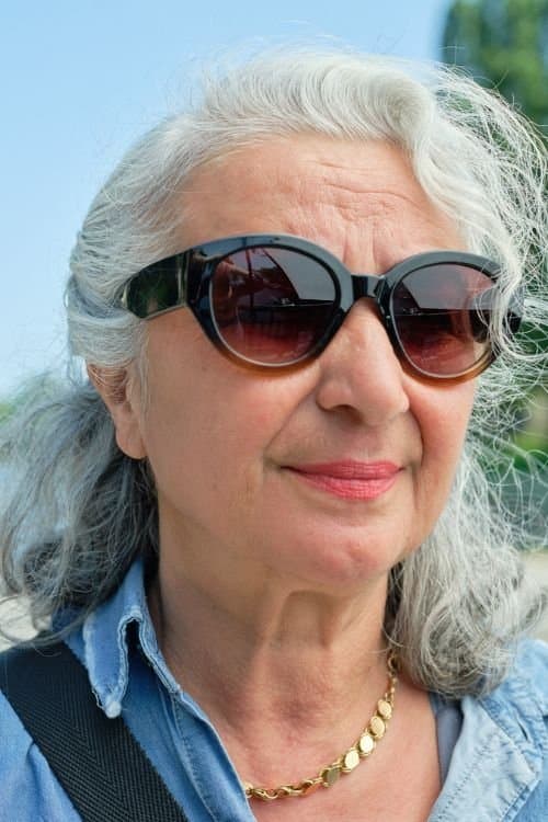 A portrait of Meral Uslu