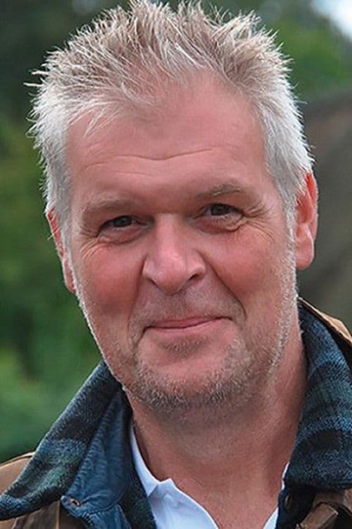A portrait of Michael Schaack