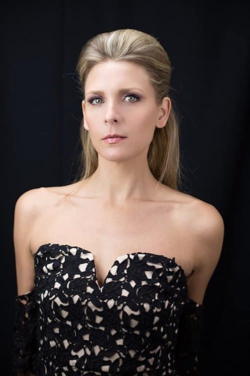 Michelle Lang photo