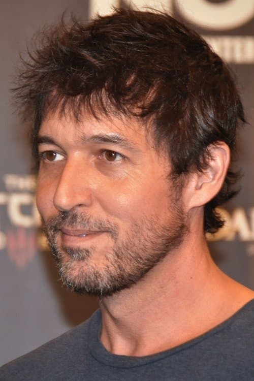 A portrait of Miguel Ángel Vivas