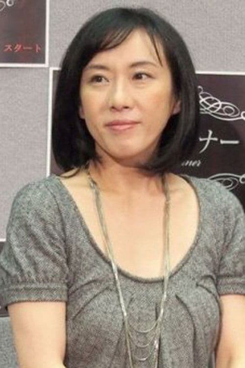 A portrait of Mika Ohmori