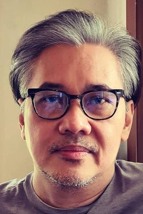 A portrait of Mike Alcazaren