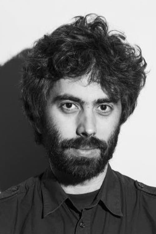 A portrait of Mikel Alvariño
