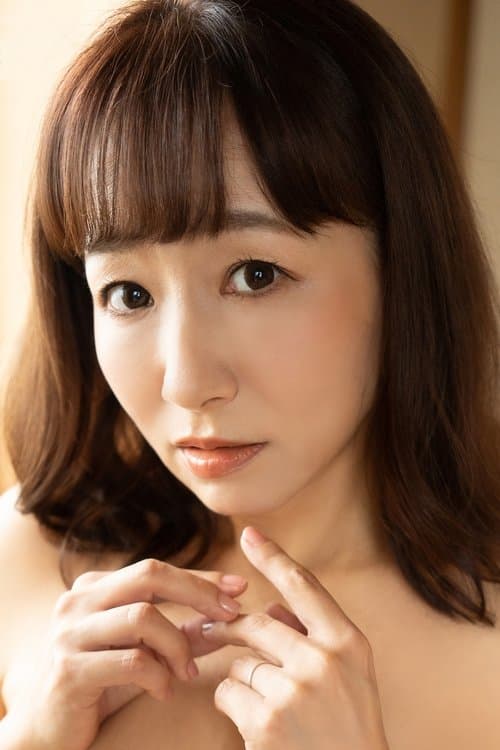 Miki Yoshii photo