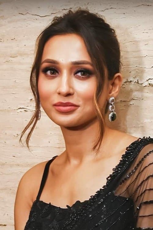 Mimi Chakraborty photo