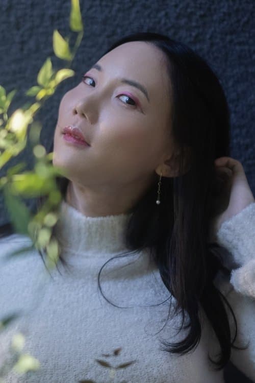 A portrait of Mira Peng
