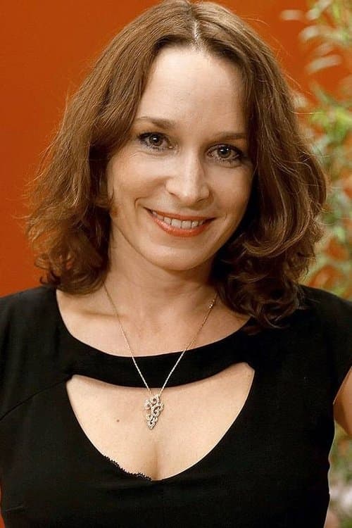 A portrait of Mirjam Unger