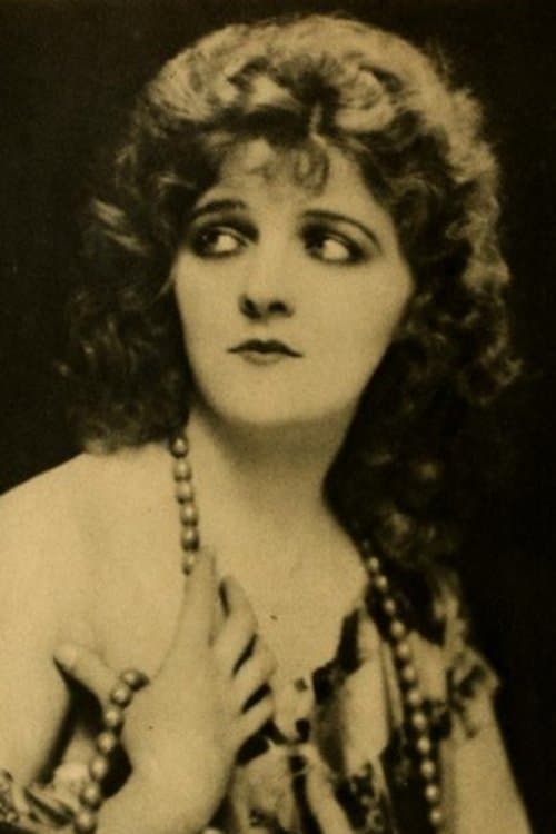 Miss DuPont photo