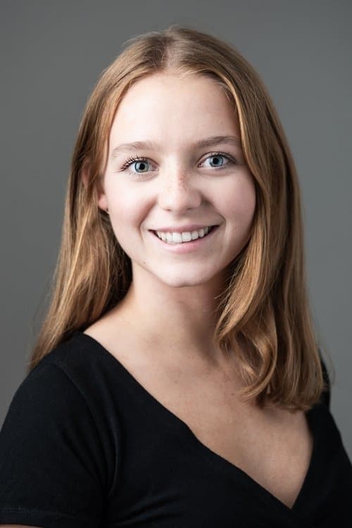 Mollie Holder photo