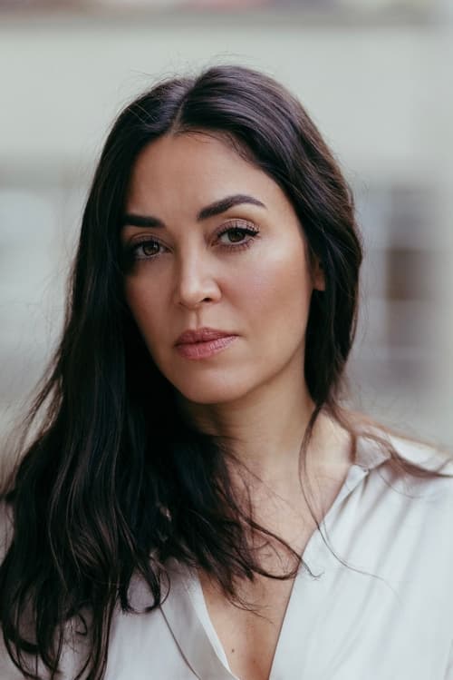 Mona Pirzad photo