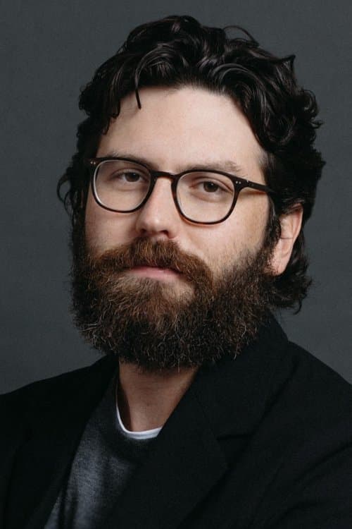 A portrait of Morgan Evans