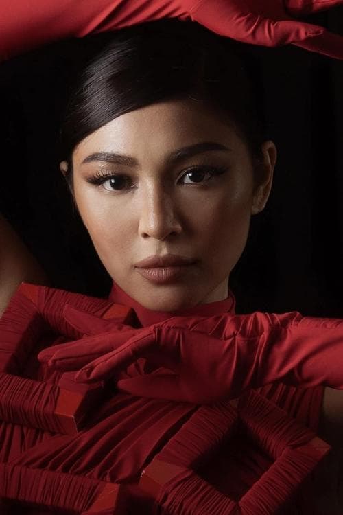 Nadine Lustre photo