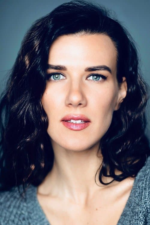 Natalie Burn photo