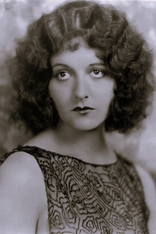Natalie Kingston photo