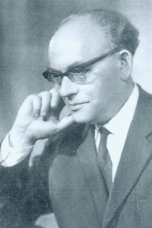 A portrait of Naum Trakhtenberg