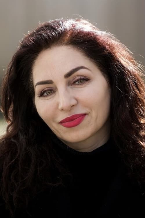 Nazmiye Oral photo