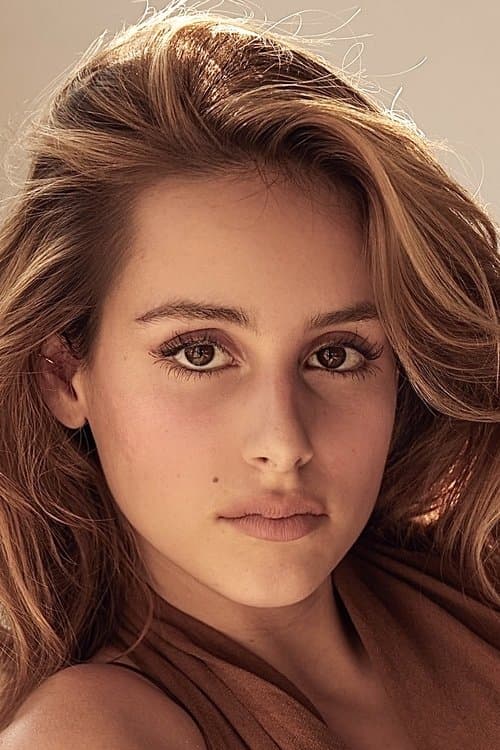 Nell Verlaque photo