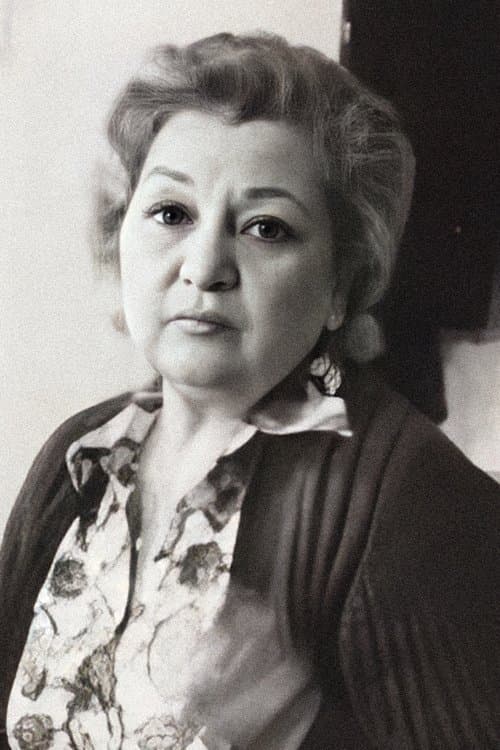 Nezahat Tanyeri photo