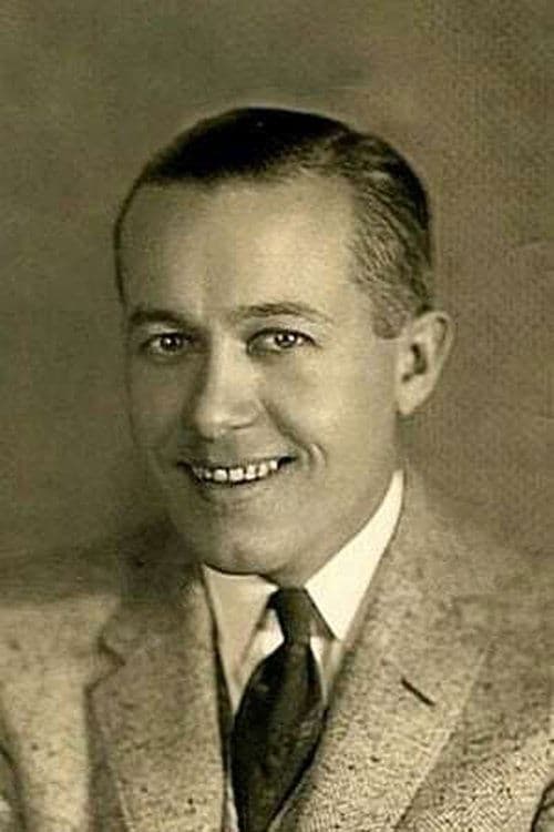 A portrait of Nick Grindé