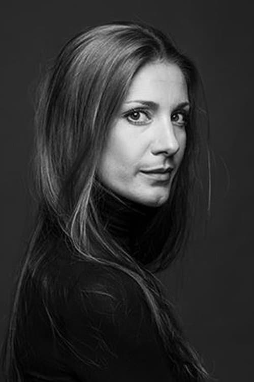 Nina Zanjani photo