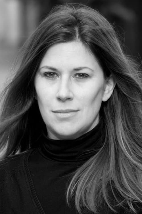 A portrait of Nolwenn Lemesle