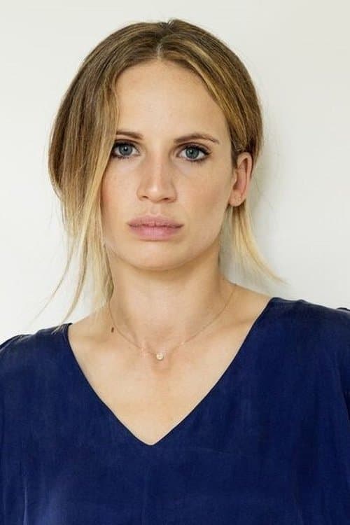 Nora Huetz photo