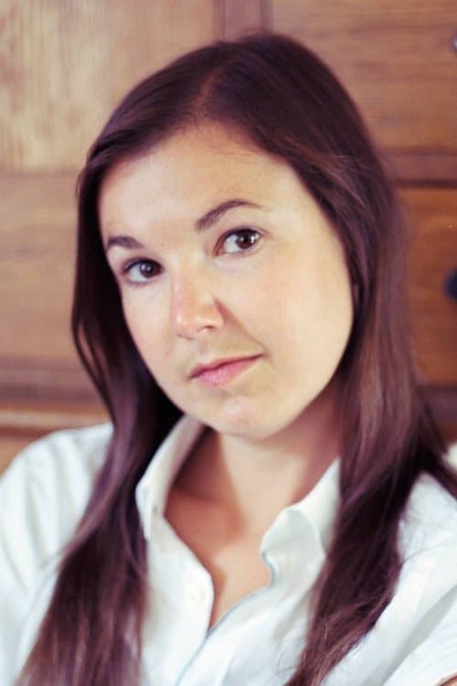 Norah Sadava photo
