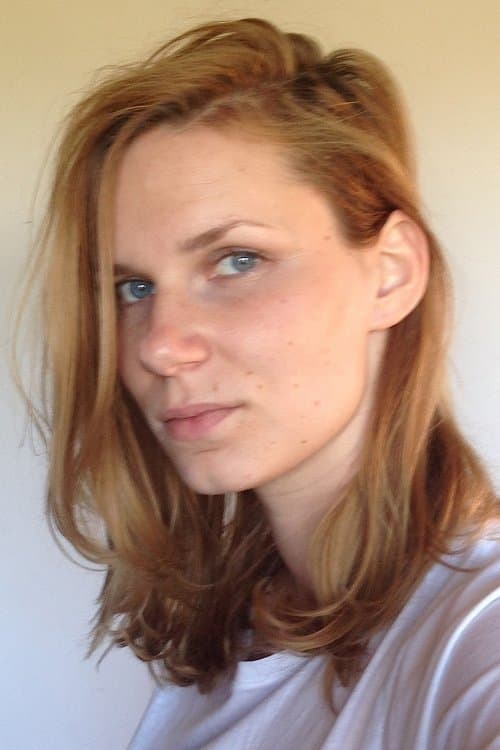 A portrait of Ola Jankowska