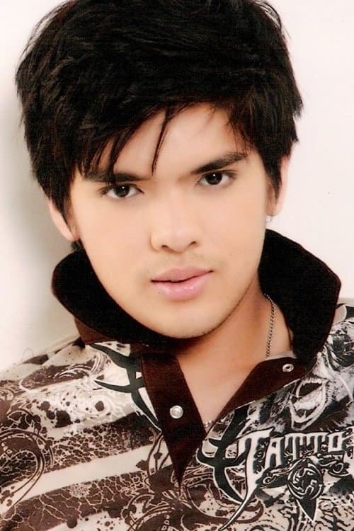 Oliver Aquino photo