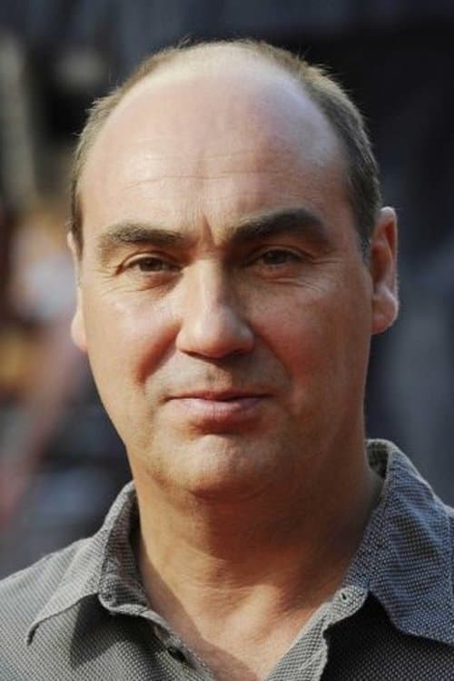 Oliver Parker photo