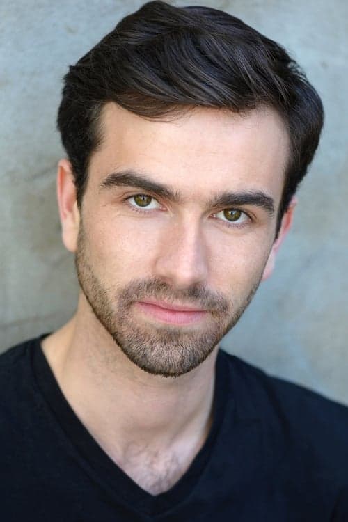 Oliver Price photo