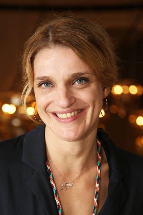 Olivia Côte photo