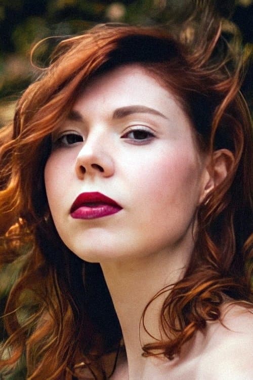 Olivia Nash photo