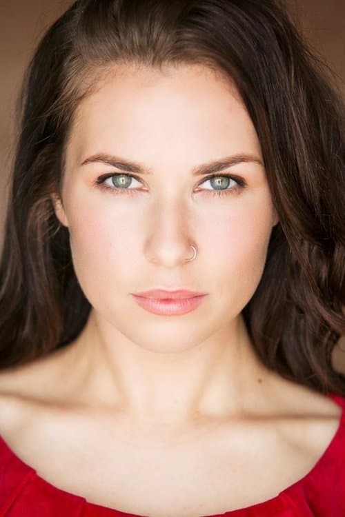 Olivia Tennet photo