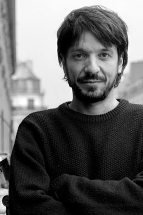 A portrait of Oriol Paulo