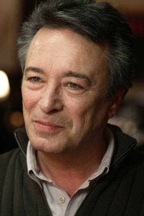Oscar Martínez photo