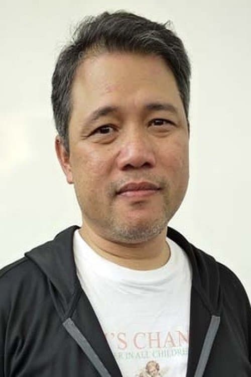 A portrait of Pantham Thongsang