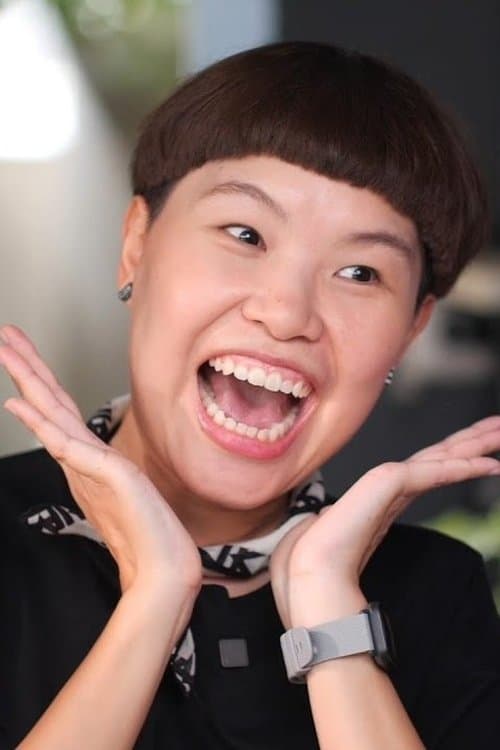 Papinee Yaemnatda photo