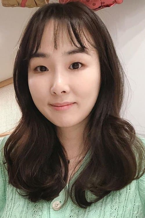 Park Ji-yoon photo