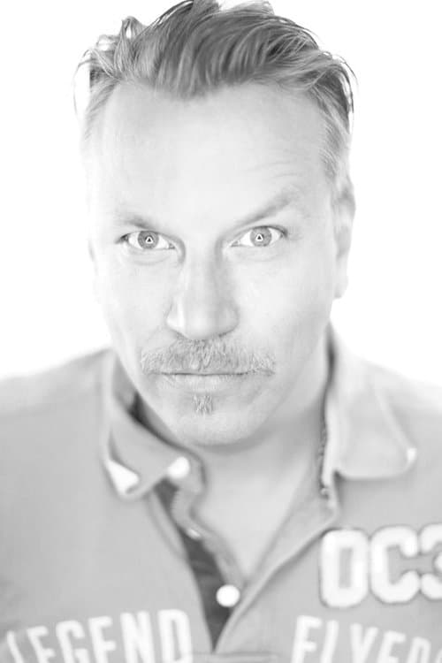 A portrait of Patric Ullaeus