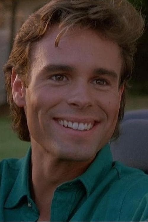 Patrick Lowe photo