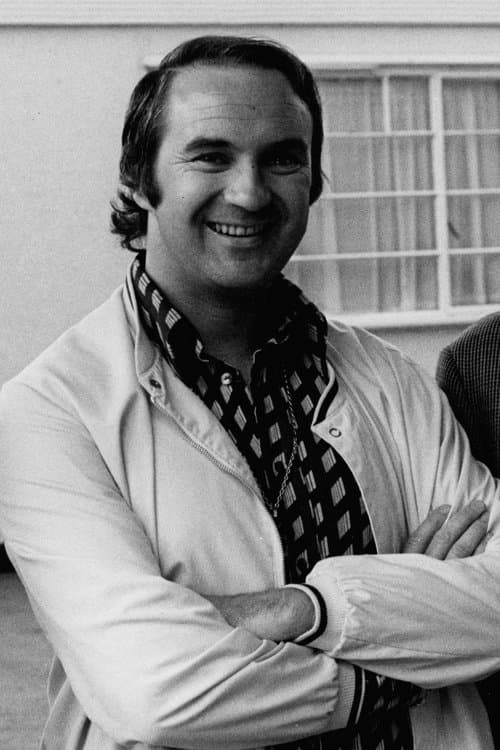 A portrait of Paul Annett