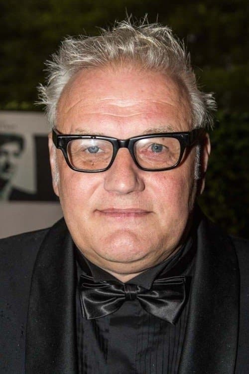 A portrait of Paul Ruven