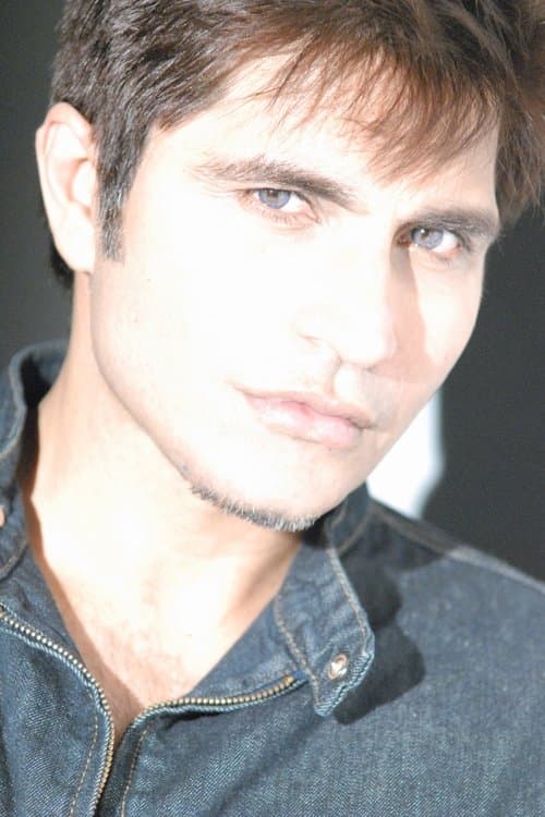 Pavan Grover photo