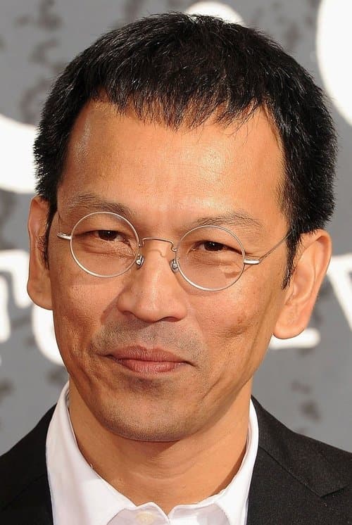 A portrait of Pen-Ek Ratanaruang